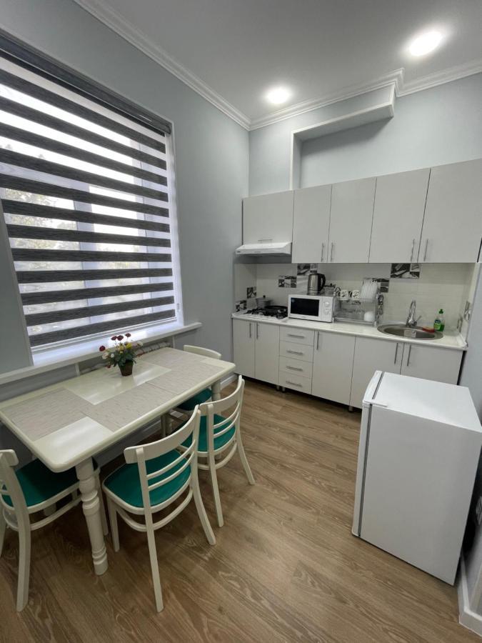 Amir Temur Apartment In Center After Renovation Tashkent Ngoại thất bức ảnh